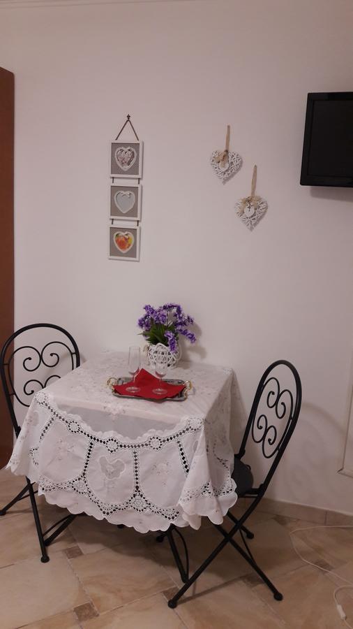 Nataly'S House Bed&Breakfast La Massimina-Casal Lumbroso Luaran gambar
