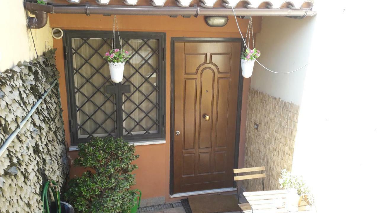 Nataly'S House Bed&Breakfast La Massimina-Casal Lumbroso Luaran gambar